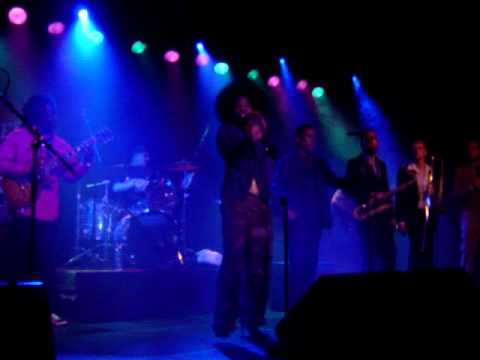 Leona meets Rude Rich and The High Notes part 2