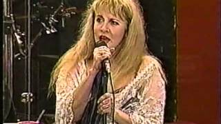 Stevie Nicks - Has Anyone Ever Written Anything For You 08-14-1998 Woodstock