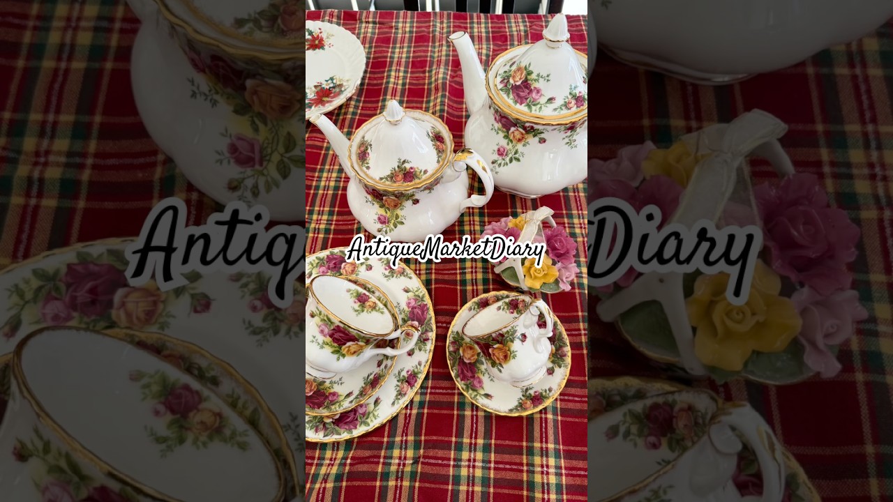 Vintage Royal Albert Collection #christmas #teatime