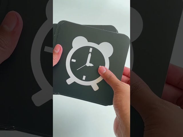 كروت الأبيض والأسود