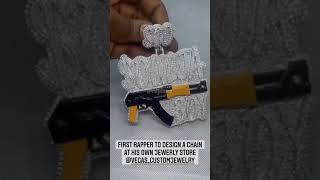 Soulja made his own custom chain 😱 🧿 #Shorts #souljaboy #raplane