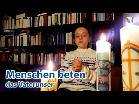 Menschen beten das Vaterunser
