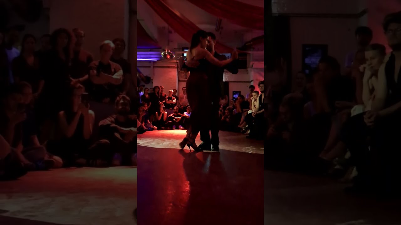 Evi Sofra and Sven Elze - Sin palabras (1/3)