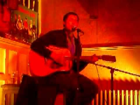 Tom Craz - Wheelchair Song - Open Mic at Belushi's in Hammersmith, London