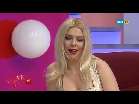 Sceneta "Pas cu pas spre înăltimi” cu Crina Matei si Serban Borda