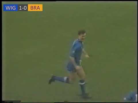 11-01-1992 Wigan Athletic v Bradford City