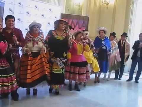 AMANDA PORTALES Y PRINCESITA DE YUNGAY