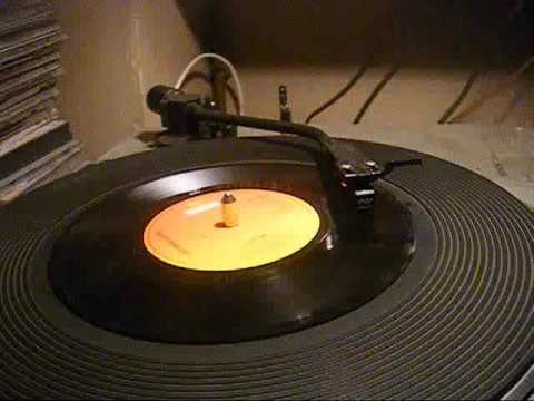 The Regulars -  Victim - Reggae -  45 rpm