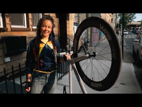 Wild Fixed Gear Adventures Through Brooklyn's Hidden Paths