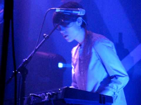 13/23 Tegan & Sara - Night Watch @ The Forum #2, Melbourne, VIC 5/12/10