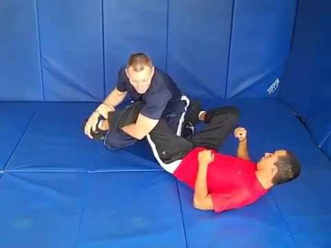 2 Guard Passes to Leglock Finishes