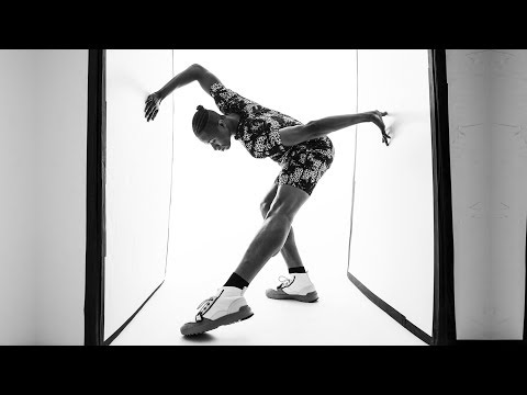 Play video