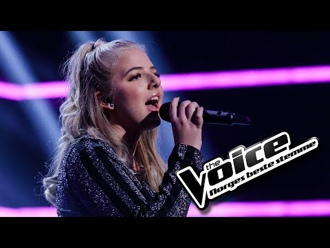 Andrea Santiago Stønjum - Chained To The Rythm | The Voice Norge 2017 | Live show