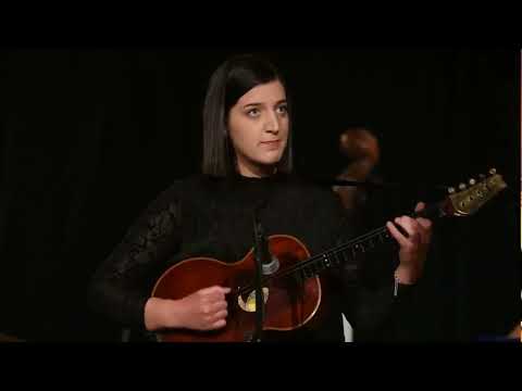 Country Medley (Dueling Banjos) - Nikolina Babić i Gradski tamburaški orkestar Banja Luka GTO BL