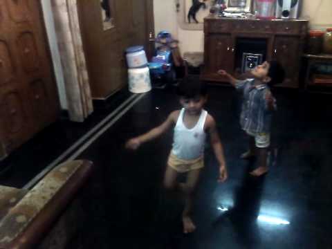 Treyaksh Fun Casual Dance with Vatsal Bhaiya