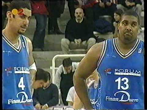 Liga ACB. Temporada 2000-2001. Jornada 19. Forum Valladolid vs Pamesa Valencia.