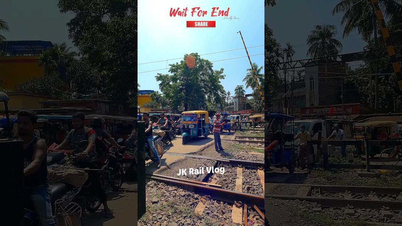 Difficult To Closs Railgate 👍 Rail Road Crossing 🚸 #shorts #railway #railroad #youtubeshorts #viral