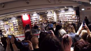 Lo Stato Sociale - Buona sfortuna (Live @ LaFeltrinelli Firenze)