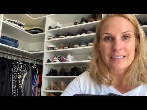 How To Choose House Shoes & Slippers That Are Good For Your Feet!