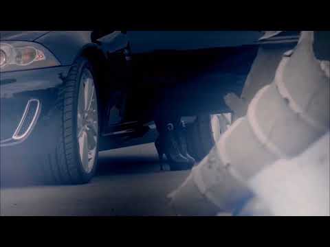 Nicki Minaj x Rihanna - Fly (MikeD Mix)