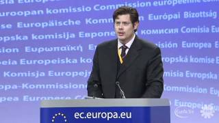EU wants better online privacy, taking on Google, Facebook