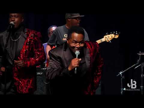 The Mighty Clouds of Joy - "I Believe I'll Run On"