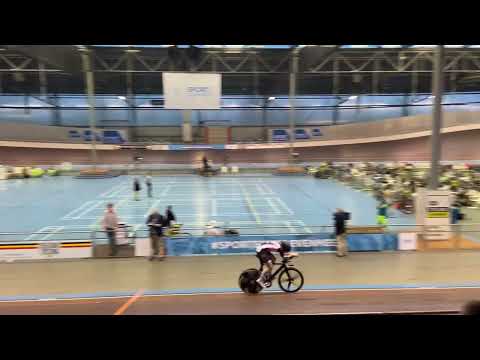 Nolan Huysmans wins 1KM - U19 - average speed 56.95km/h