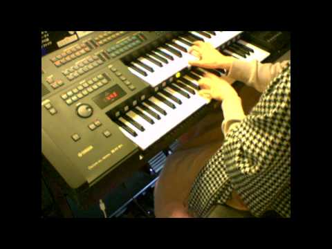 【HD】Love is a many Splendored Thing - Sammy Fain