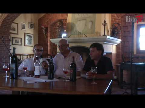 download lagu mp3 mp4 Cantine Lunae Bosoni, download lagu Cantine Lunae Bosoni gratis, unduh video klip Cantine Lunae Bosoni