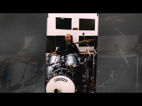 Gretsch 135th Anniversary Bass drum.