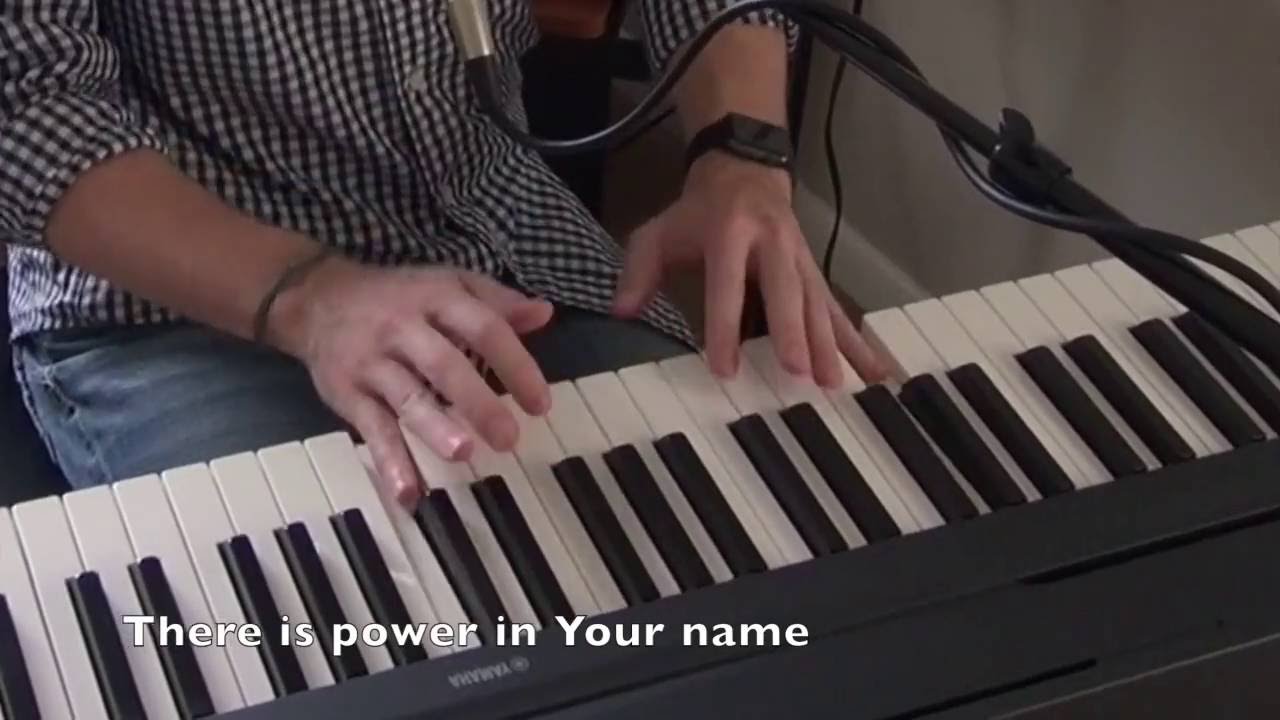 Аудио интерфейс Behringer UMC404HD