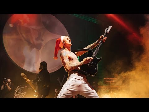 TILL I DIE BY MACHINE GUN KELLY LIVE!! ( XXmas Show In Cleveland 2017) Video