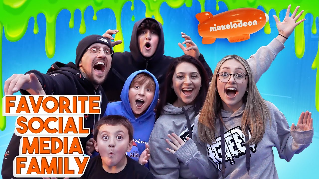 Nickelodeon Favorite Social Media Family Nomination (2023 CHOICE AWARDS)
