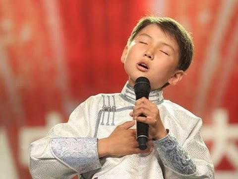 Niño de Mongolia canta a su Madre - Spanish subs