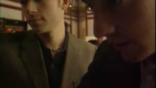 Starshaped Clip #27 - Arcade &amp; Store Tour