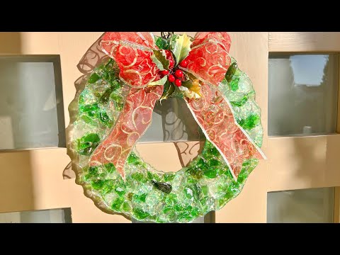 Beautiful Lacing in This Resin Ocean Serving Board