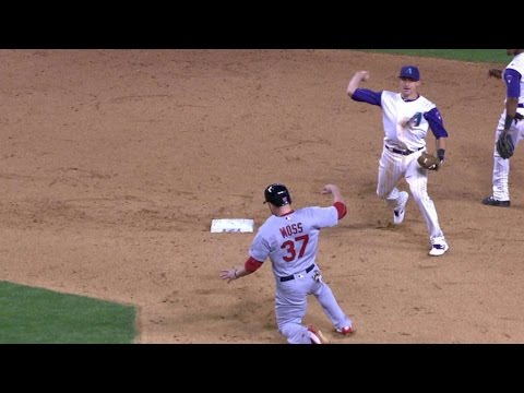 STL@ARI: Ziegler induces a 4-6-3 double play