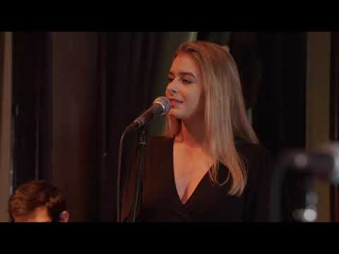 Grande Valse Brillante - Małgorzata Kozłowska | koncert "Nas więcej łączy" - reż. Janusz Gast