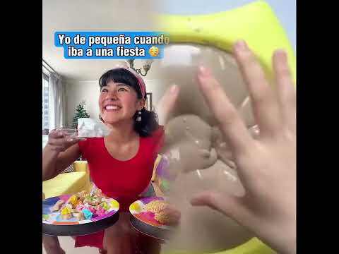Yo siempre le llevo algo 💕🥳 #shorts #humor #tiktokvideo #latina #comedia #funny #peru #fyp