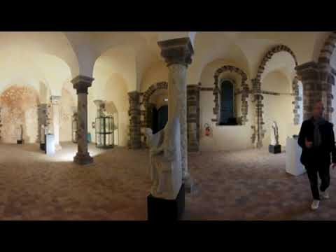 Présentation de la chapelle du château de Laval