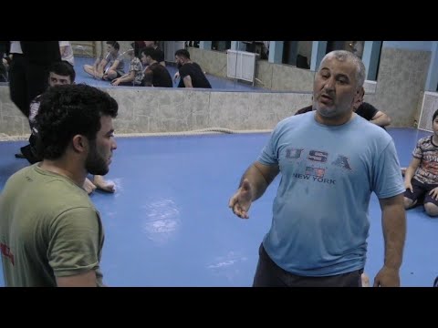 Методика тренировки техники захватов включает в себя несколько ... Этот наглядный пример показывает