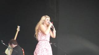 Funny Thing About Love - Lauren Alaina - Strawberry Festival