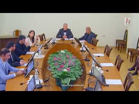 Ընդդիմությունը տեղի տվեց իշխանական քմահաճություններին