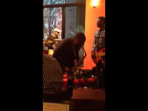Eric Darius at Sydney's Martini & Wine Bar - Charlotte 1/25