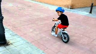 Montando en bici