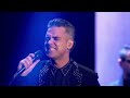 Robbie Williams - Feel - Live @ Brit Awards