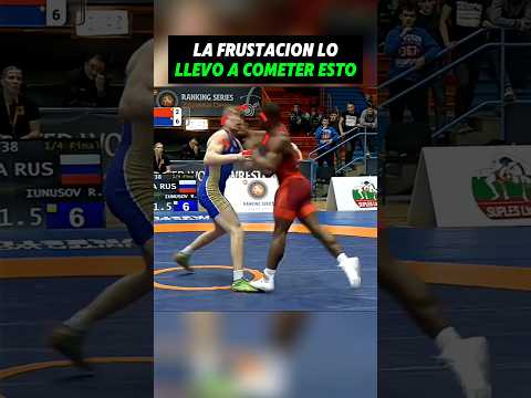 Luchador pierde el control ante la frustración #mma #lucha #ufc