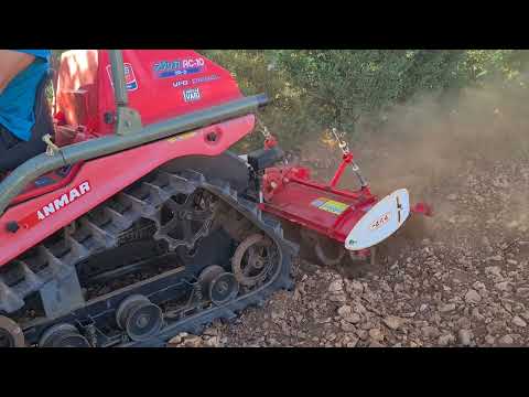 Entrega tractor cadenas yanmar AC10 con rotovator