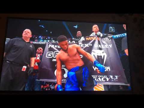 Michael "Venom" Page VS  Paul "Semtex" Daley