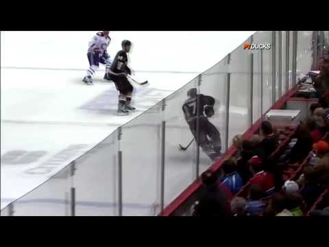 Visnovsky 1st goal as a Duck